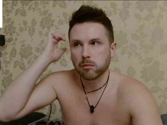 KarlosBain Sex Cam Show