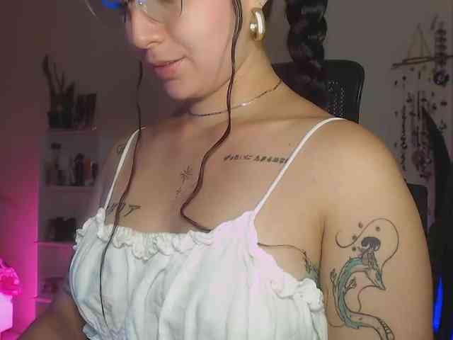Lia_nanami webcam
