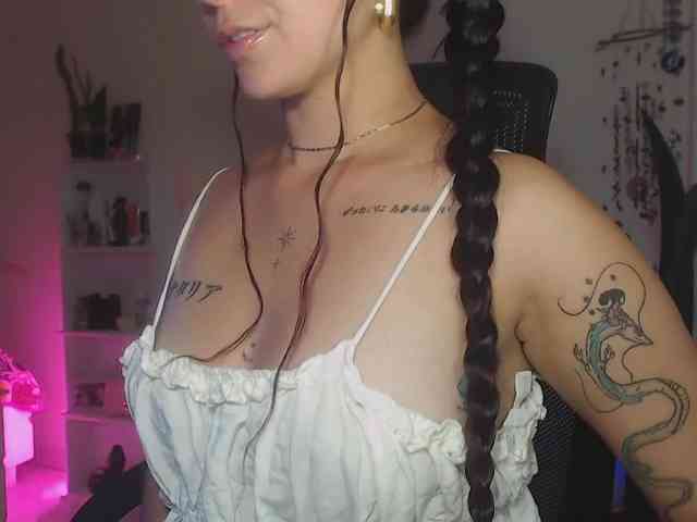 Lia_nanami webcam