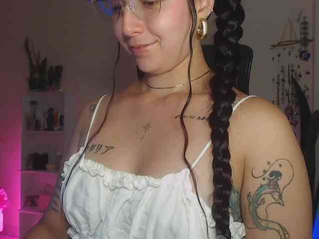 Lia_nanami webcam