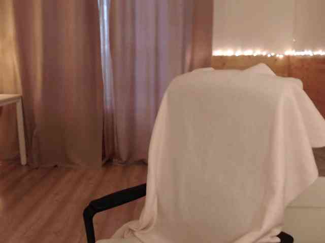 Coconut_Legs webcam