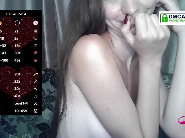 LisaDartov live cam on BongaCams