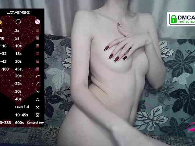 LisaTaylor webcam