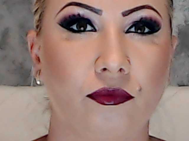ClaudieTaylon live webcam show