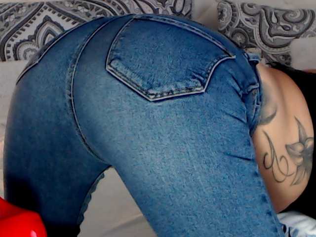 ClaudieTaylon live webcam show