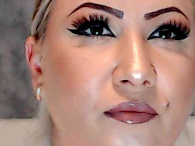 ClaudieTaylon webcam