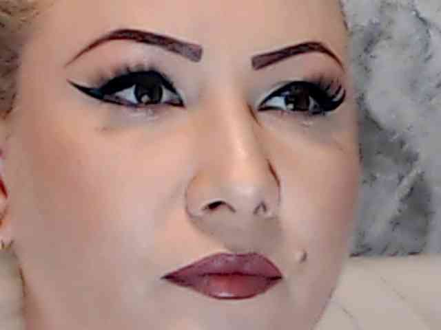 Modèle: ClaudieTaylon