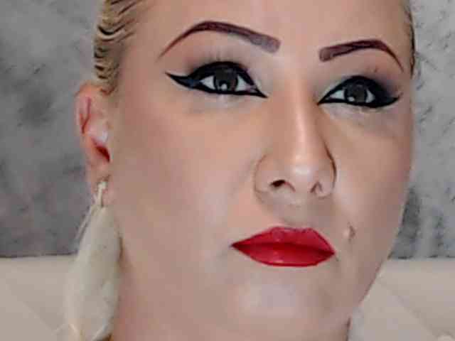 ClaudieTaylon webcam