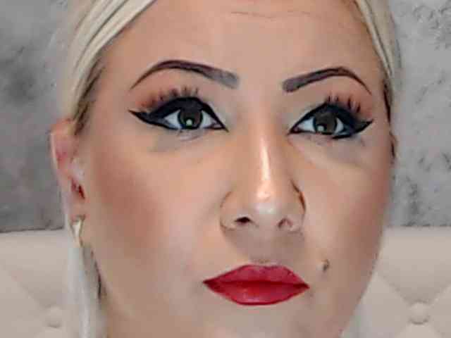 ClaudieTaylon ClaudieTaylon