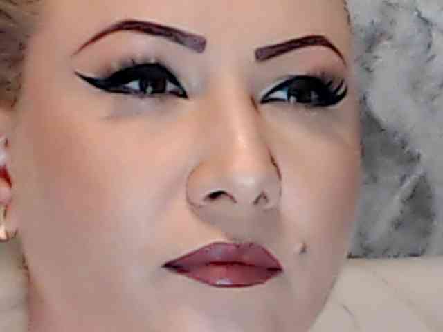 Modèle: ClaudieTaylon