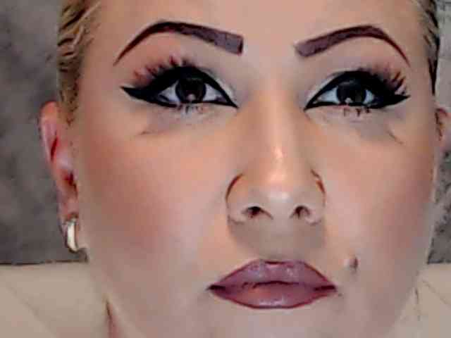 ClaudieTaylon webcam