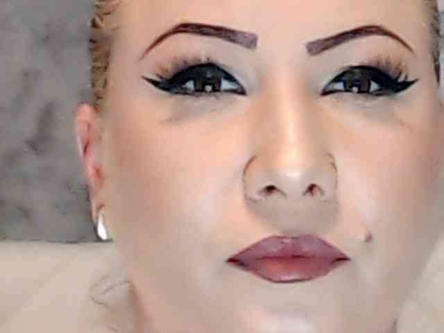 Modèle: ClaudieTaylon