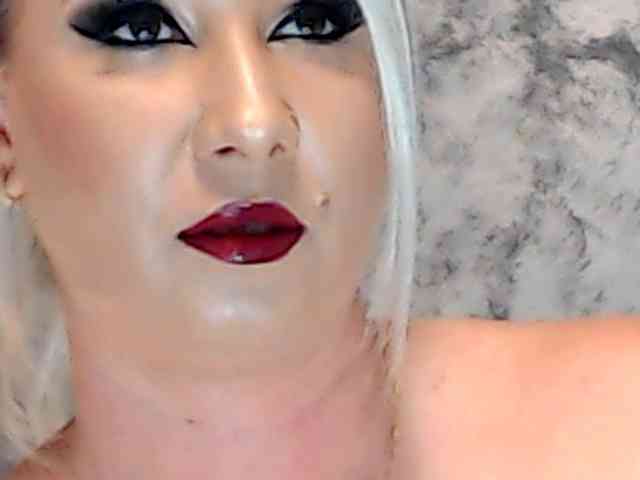 ClaudieTaylon webcam