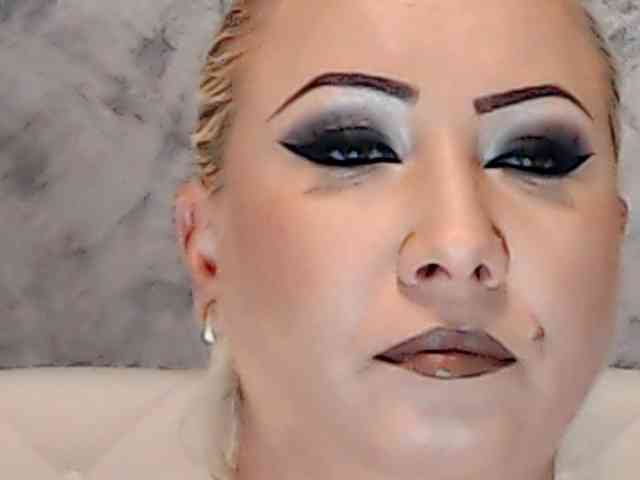 ClaudieTaylon webcam