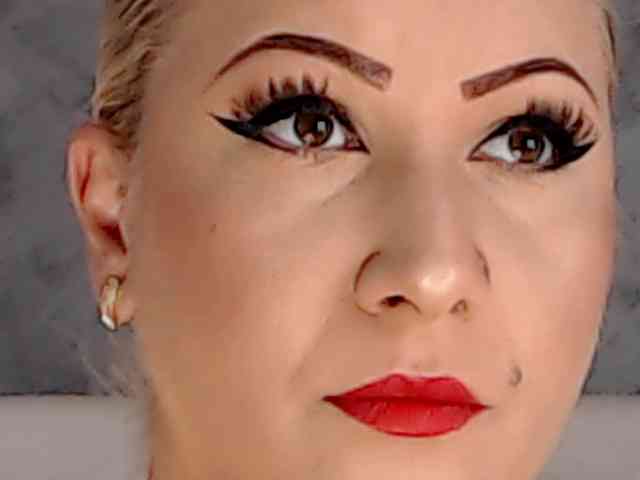 ClaudieTaylon webcam