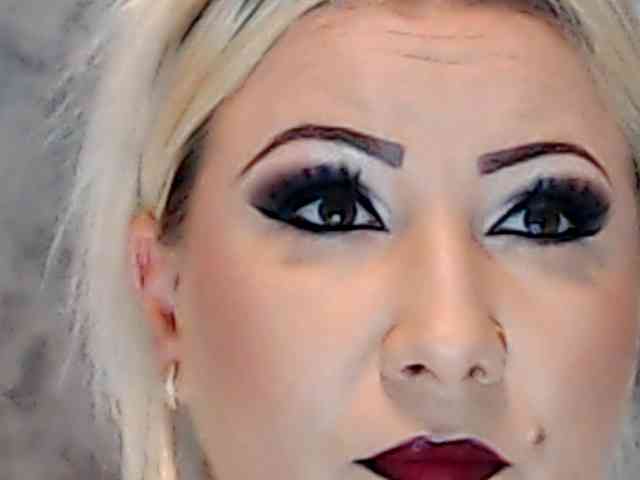 ClaudieTaylon webcam