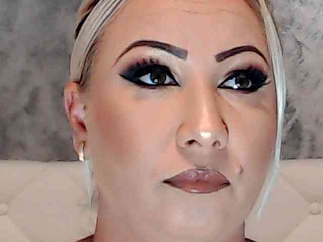 ClaudieTaylon webcam
