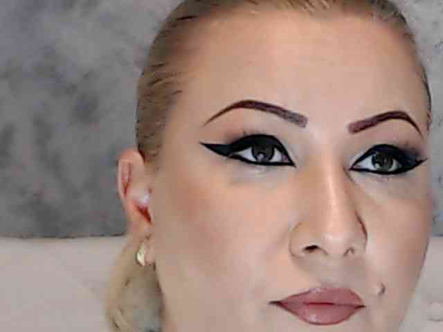 ClaudieTaylon ClaudieTaylon