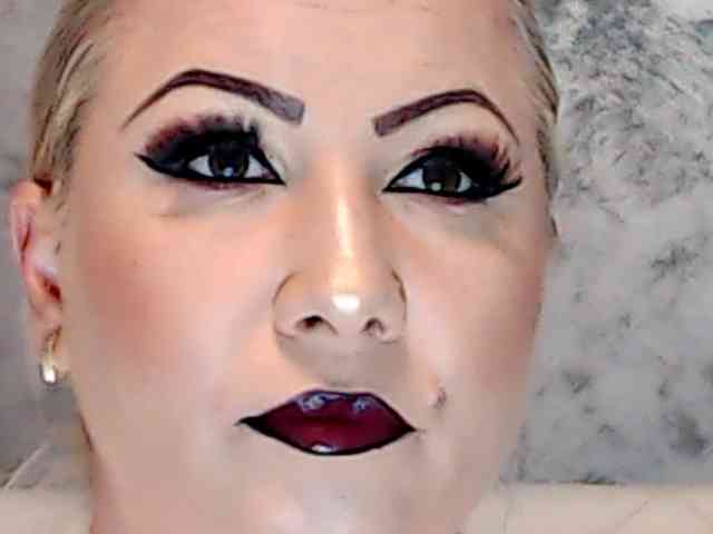 ClaudieTaylon webcam