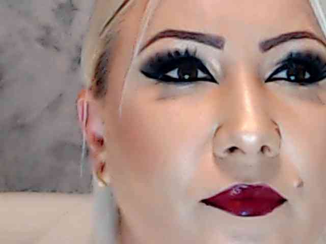 ClaudieTaylon webcam