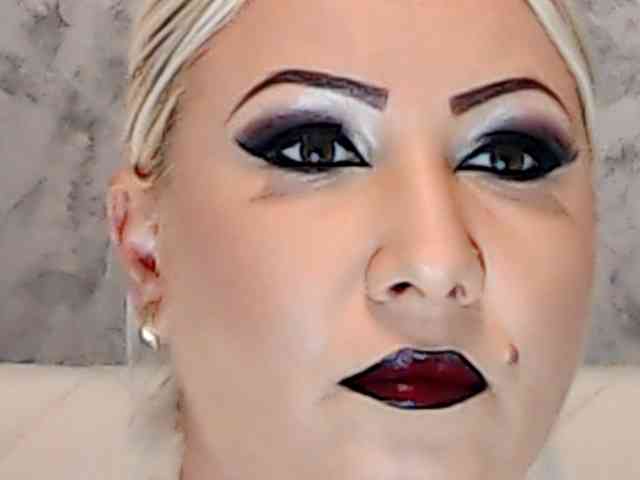 ClaudieTaylon webcam