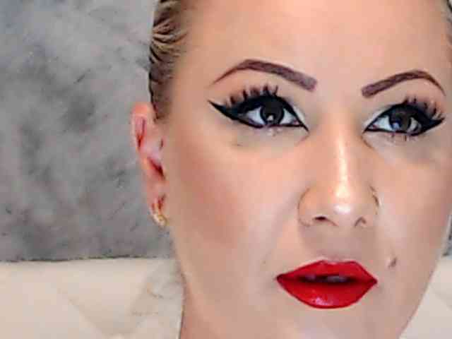 Modèle: ClaudieTaylon