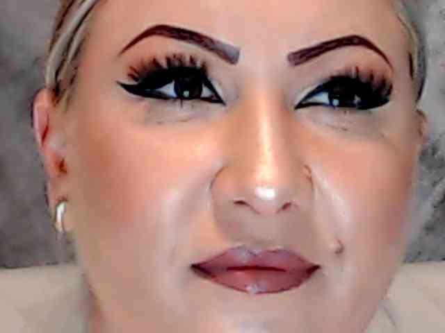 ClaudieTaylon webcam