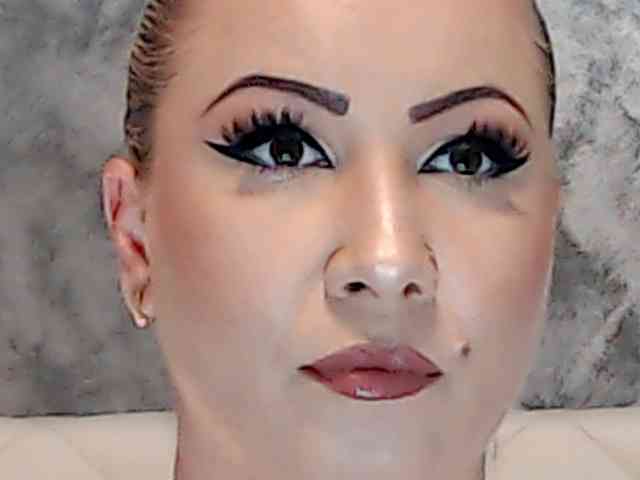 ClaudieTaylon webcam