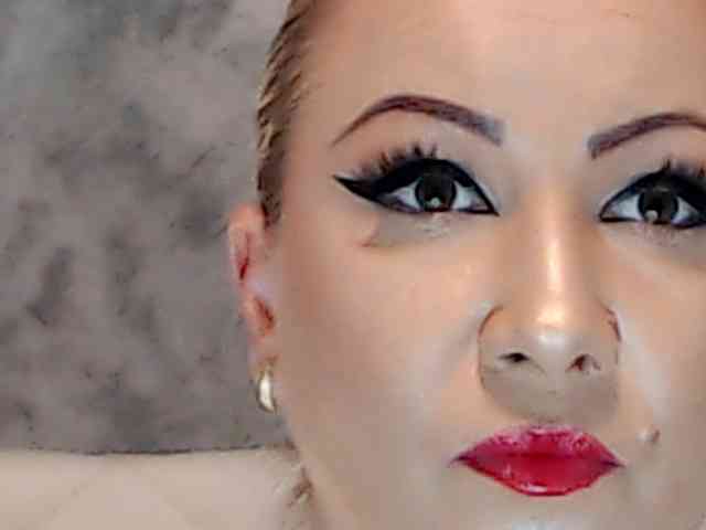 ClaudieTaylon webcam