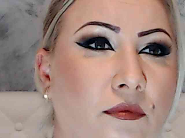 Modèle: ClaudieTaylon