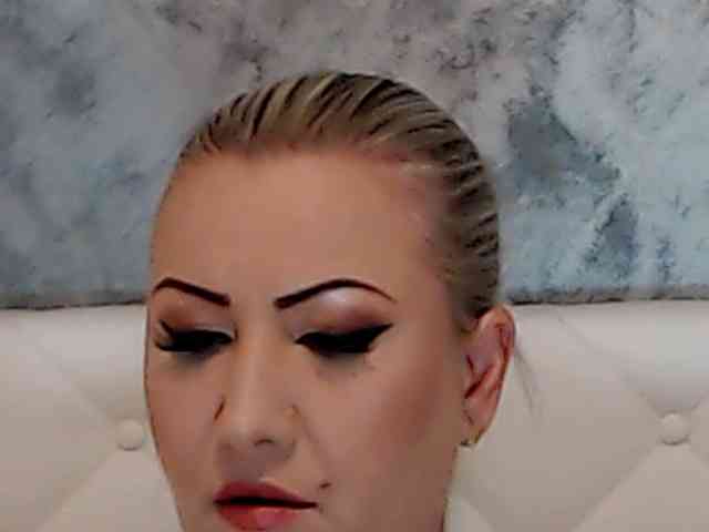 ClaudieTaylon webcam