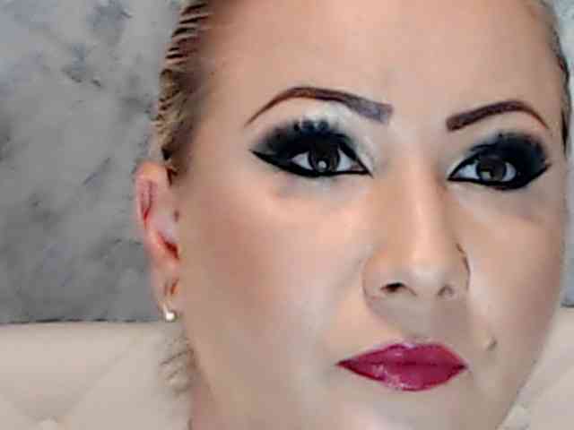 ClaudieTaylon webcam