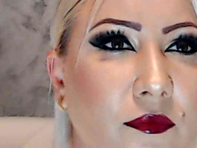 ClaudieTaylon webcam
