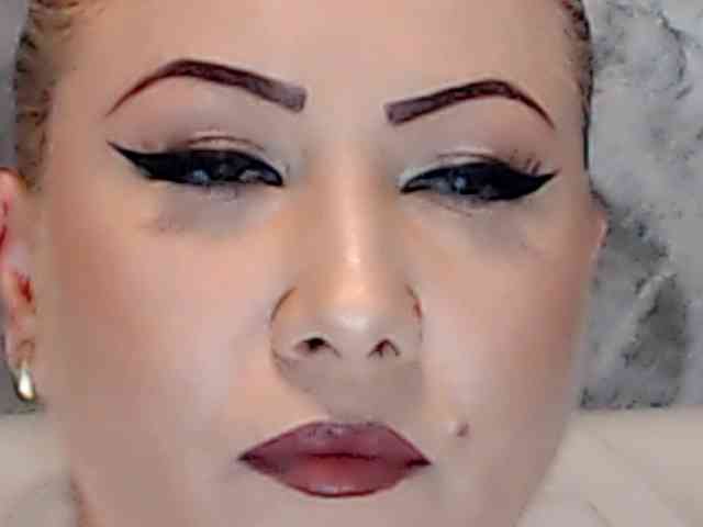 Modèle: ClaudieTaylon