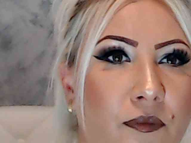 ClaudieTaylon webcam