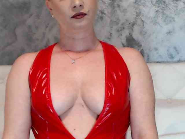 Modèle: ClaudieTaylon