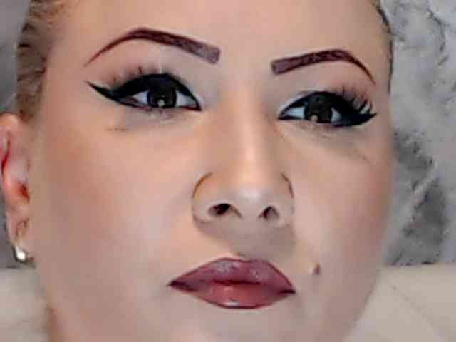 Modèle: ClaudieTaylon