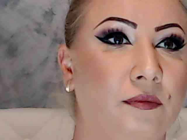 ClaudieTaylon ClaudieTaylon
