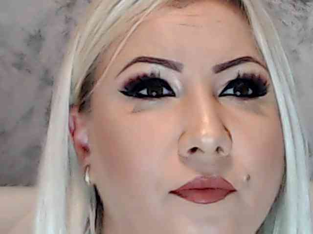 ClaudieTaylon webcam