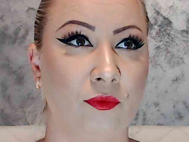 ClaudieTaylon webcam