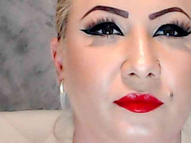 ClaudieTaylon webcam