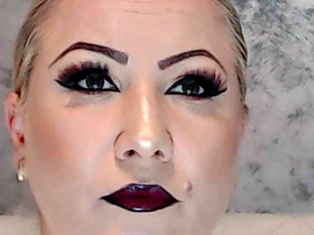 ClaudieTaylon webcam