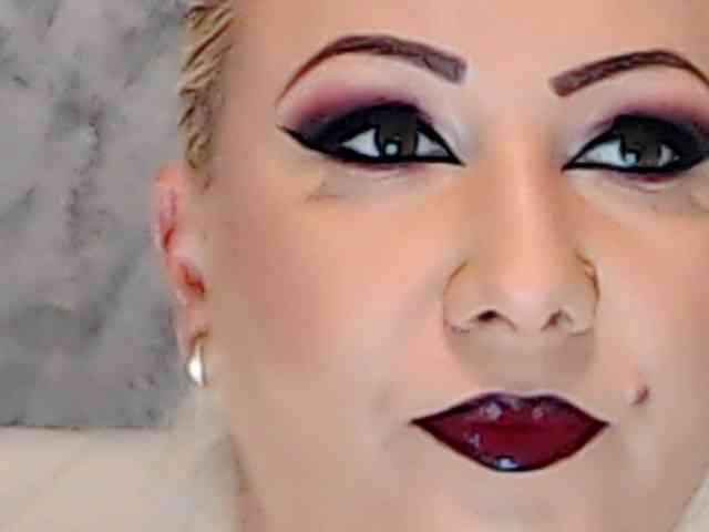 ClaudieTaylon webcam