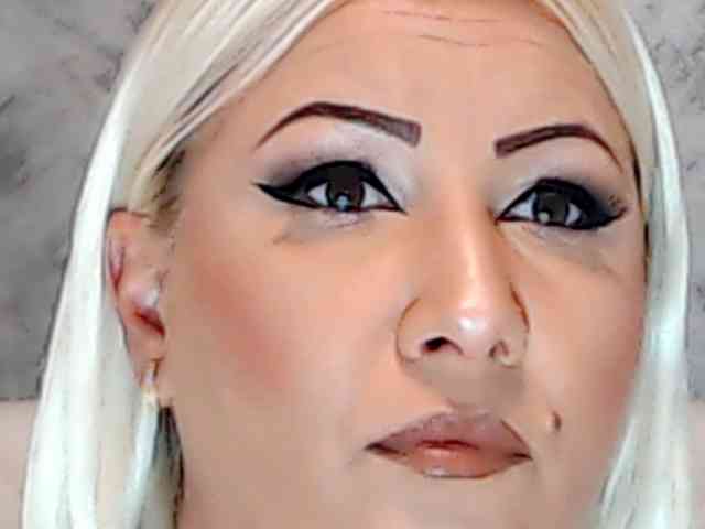 ClaudieTaylon webcam