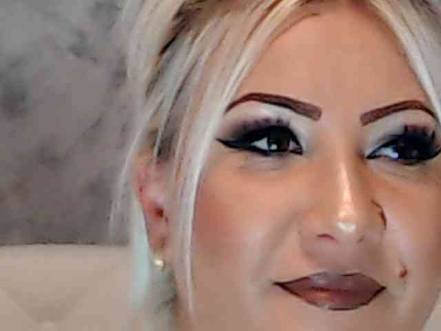 ClaudieTaylon webcam