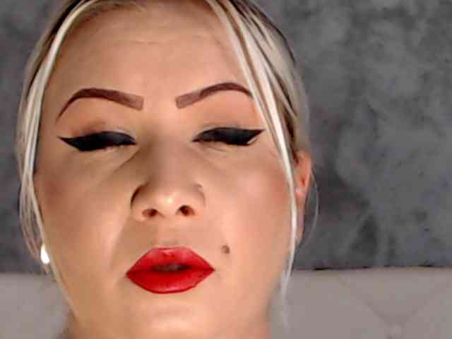 ClaudieTaylon ClaudieTaylon