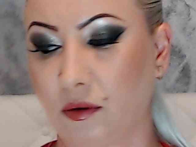 Modèle: ClaudieTaylon
