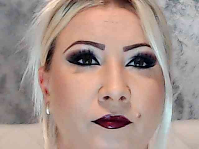 ClaudieTaylon webcam