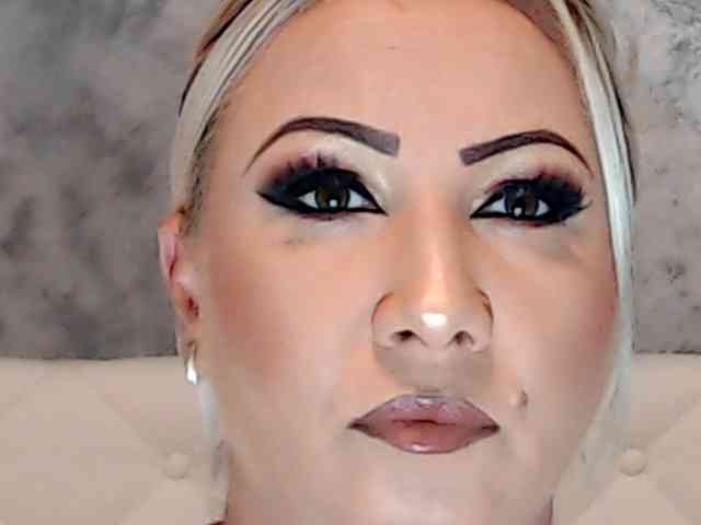 ClaudieTaylon webcam