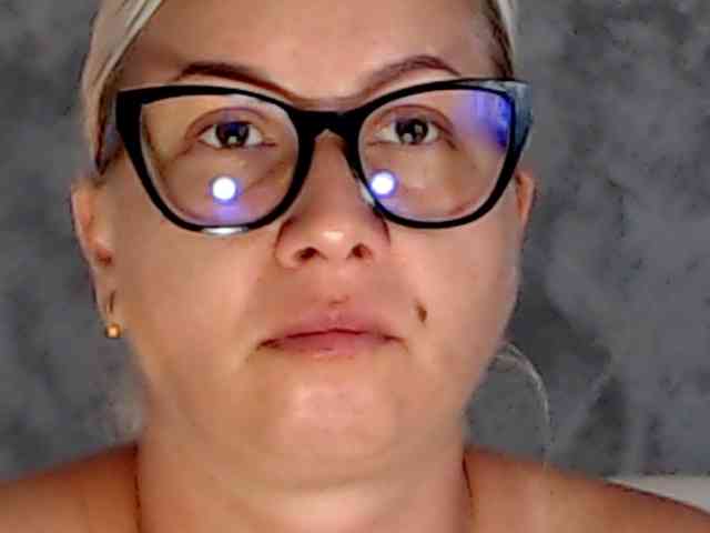 ClaudieTaylon webcam